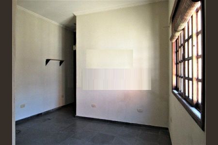 Casa à venda com 3 quartos, 260m² em Utinga, Santo André