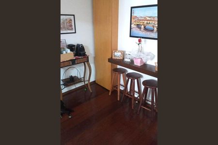 Apartamento à venda com 117m², 3 quartos e 1 vaga