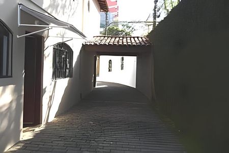 Casa à venda com 138m², 3 quartos e 4 vagas