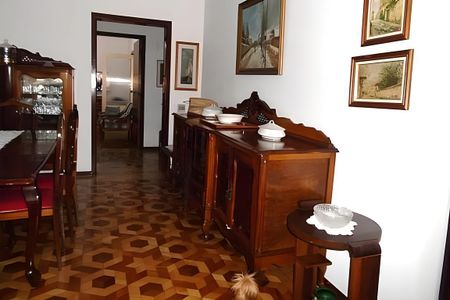 Casa à venda com 360m², 3 quartos e 4 vagas