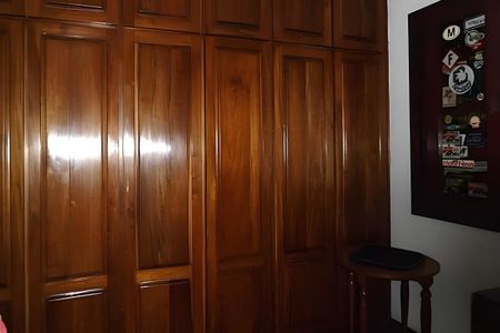 Casa à venda com 360m², 3 quartos e 4 vagas