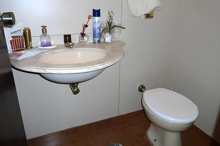 Casa à venda com 360m², 3 quartos e 4 vagas