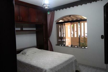 Casa à venda com 250m², 4 quartos e 3 vagas