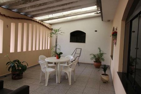Casa à venda com 250m², 4 quartos e 3 vagas