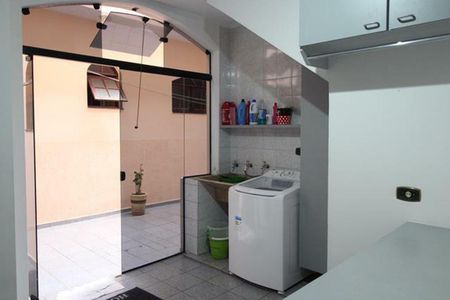 Casa à venda com 250m², 4 quartos e 3 vagas