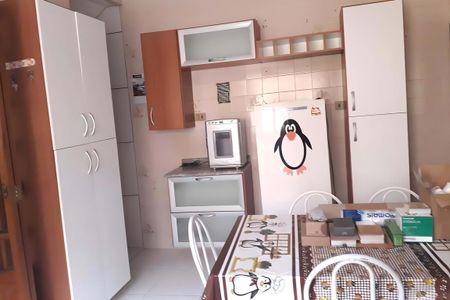 Casa à venda com 5 quartos, 300m² em Parque das Nações, Santo André