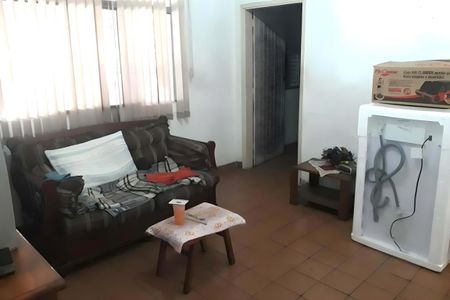 Casa à venda com 5 quartos, 300m² em Parque das Nações, Santo André