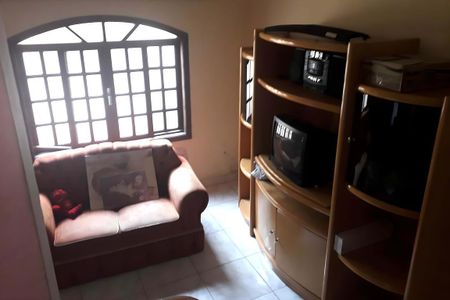 Casa à venda com 5 quartos, 300m² em Parque das Nações, Santo André