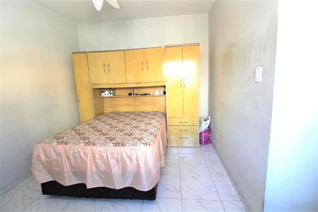 Casa à venda com 168m², 4 quartos e 2 vagas