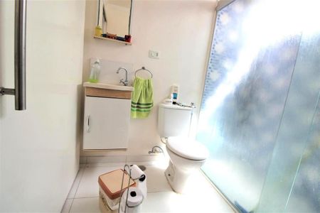 Casa à venda com 168m², 4 quartos e 2 vagas
