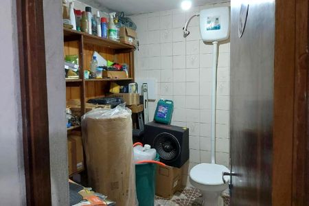 Casa à venda com 179m², 2 quartos e 4 vagas