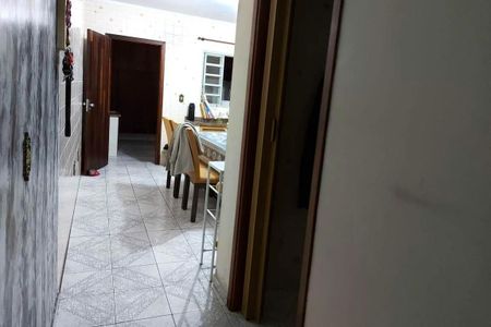 Casa à venda com 179m², 2 quartos e 4 vagas