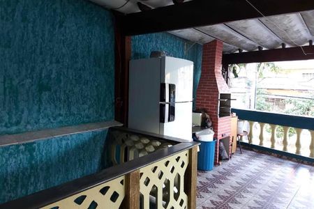 Casa à venda com 179m², 2 quartos e 4 vagas