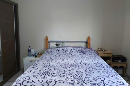 Casa à venda com 179m², 2 quartos e 4 vagas