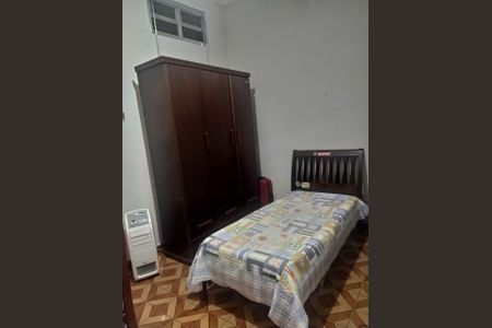 Casa à venda com 3 quartos, 250m² em Parque João Ramalho, Santo André