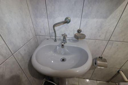 Casa à venda com 132m², 3 quartos e sem vagaBanheiro da Suíte