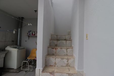 Casa à venda com 132m², 3 quartos e sem vagaEscada