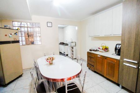 Casa à venda com 2 quartos, 86m² em Vila Camilópolis, Santo André