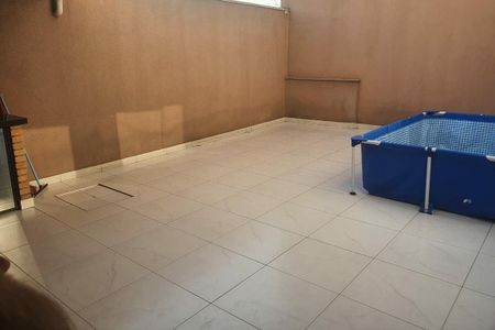 Casa à venda com 251m², 3 quartos e 8 vagas