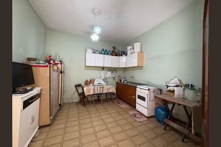 Casa à venda com 115m², 2 quartos e 2 vagas Casa à venda com 115m², 2 quartos e 2 vagasQuintal/edicula