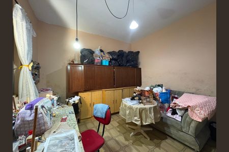 Casa à venda com 115m², 2 quartos e 2 vagas Casa à venda com 115m², 2 quartos e 2 vagasQuintal/edicula