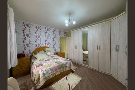 Casa à venda com 115m², 2 quartos e 2 vagas Casa à venda com 115m², 2 quartos e 2 vagasSuite