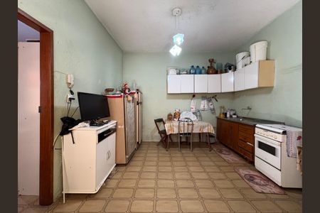 Casa à venda com 115m², 2 quartos e 2 vagas Casa à venda com 115m², 2 quartos e 2 vagasQuintal/edicula