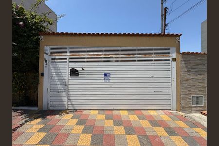 Casa à venda com 115m², 2 quartos e 2 vagas Casa à venda com 115m², 2 quartos e 2 vagasFachada + plaquinha