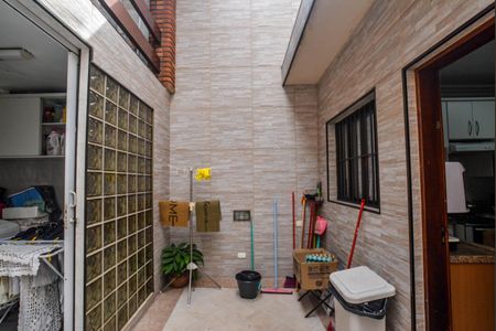 Casa à venda com 150m², 3 quartos e 2 vagas Casa à venda com 150m², 3 quartos e 2 vagasÁrea de Serviço