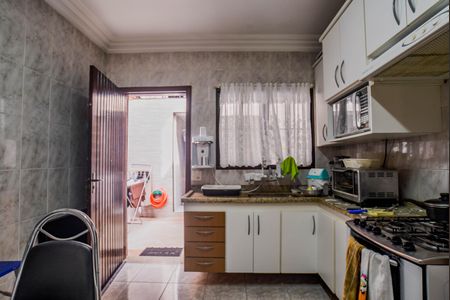 Casa à venda com 150m², 3 quartos e 2 vagas Casa à venda com 150m², 3 quartos e 2 vagasCozinha