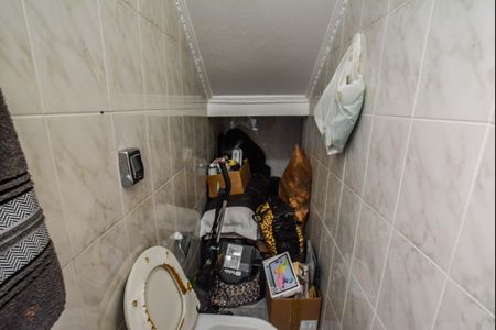 Casa à venda com 150m², 3 quartos e 2 vagas Casa à venda com 150m², 3 quartos e 2 vagasLavabo