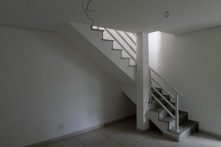 Apartamento à venda com 107m², 2 quartos e 2 vagas
