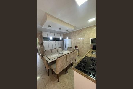 Casa à venda com 160m², 3 quartos e 3 vagas