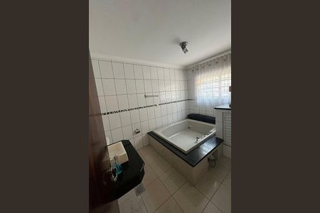 Casa à venda com 160m², 3 quartos e 3 vagas