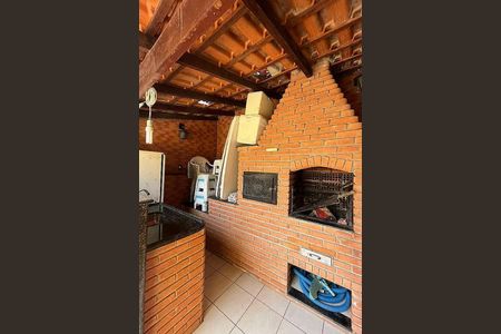 Casa à venda com 160m², 3 quartos e 3 vagas