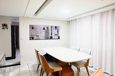 Casa à venda com 115m², 3 quartos e 2 vagas