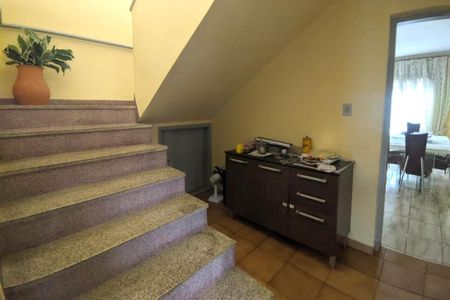 Casa à venda com 300m², 4 quartos e 2 vagas