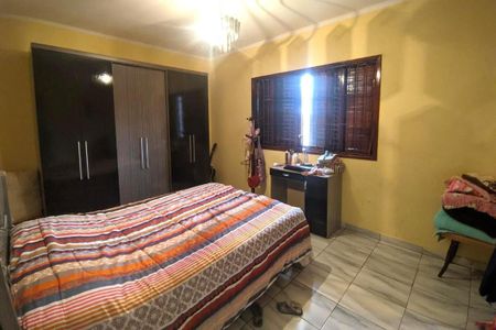 Casa à venda com 300m², 4 quartos e 2 vagas
