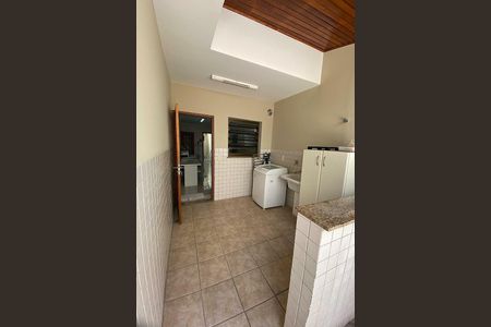 Casa à venda com 180m², 3 quartos e 2 vagas