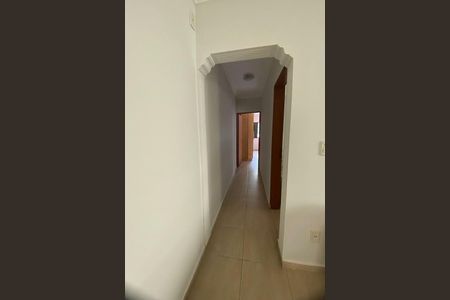 Casa à venda com 180m², 3 quartos e 2 vagas