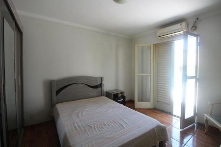 Casa à venda com 125m², 3 quartos e 3 vagas