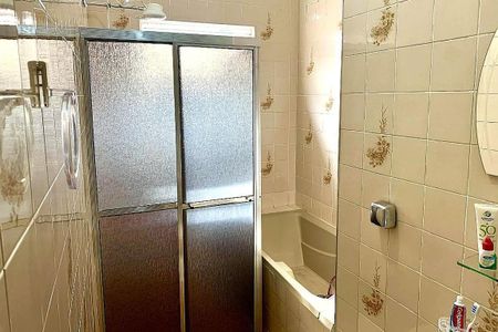 Casa à venda com 300m², 3 quartos e 3 vagas