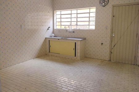 Casa à venda com 168m², 3 quartos e 2 vagas