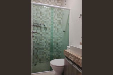 Casa à venda com 106m², 3 quartos e 5 vagas