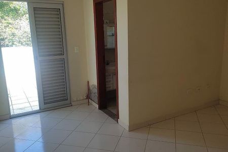 Casa à venda com 300m², 3 quartos e 2 vagas