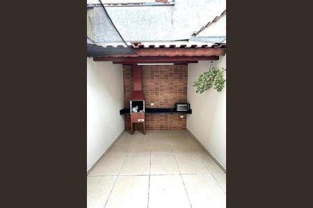 Casa à venda com 63m², 2 quartos e 2 vagas