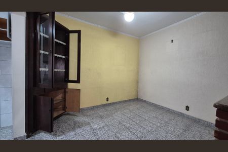 Casa à venda com 125m², 1 quarto e 2 vagas Casa à venda com 125m², 1 quarto e 2 vagasSala 2