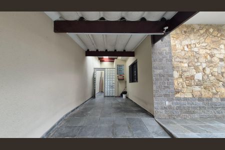 Casa à venda com 125m², 1 quarto e 2 vagas Casa à venda com 125m², 1 quarto e 2 vagasÁrea externa