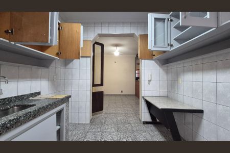 Casa à venda com 125m², 1 quarto e 2 vagas Casa à venda com 125m², 1 quarto e 2 vagasCozinha