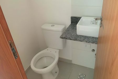 Apartamento à venda com 67m², 2 quartos e 1 vaga